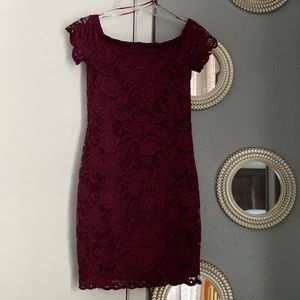 Burgundy lace bodycon mini dress ✨